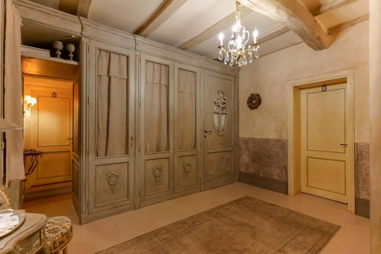 Gallery Guesthouse Bolonia Italia
