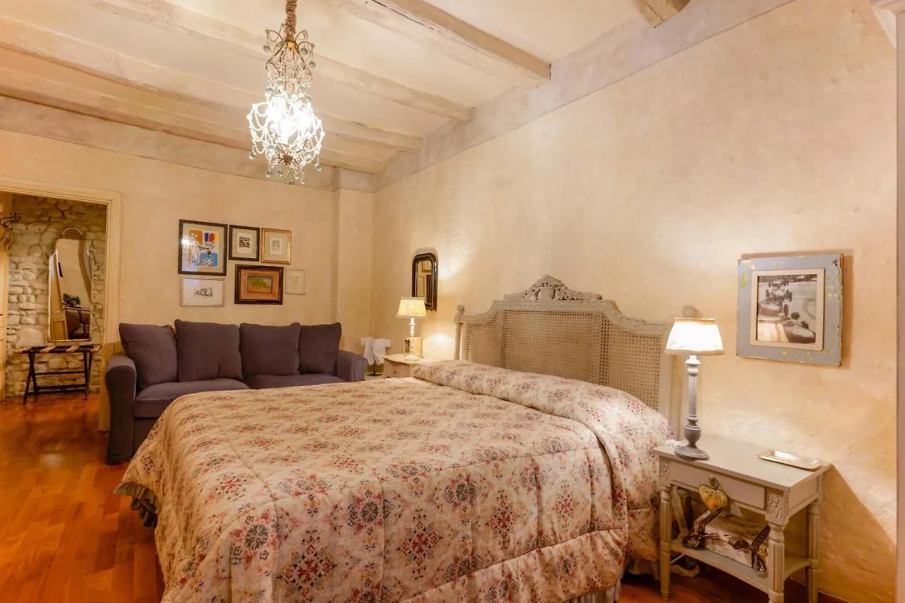Gallery Guesthouse Bologna Italy