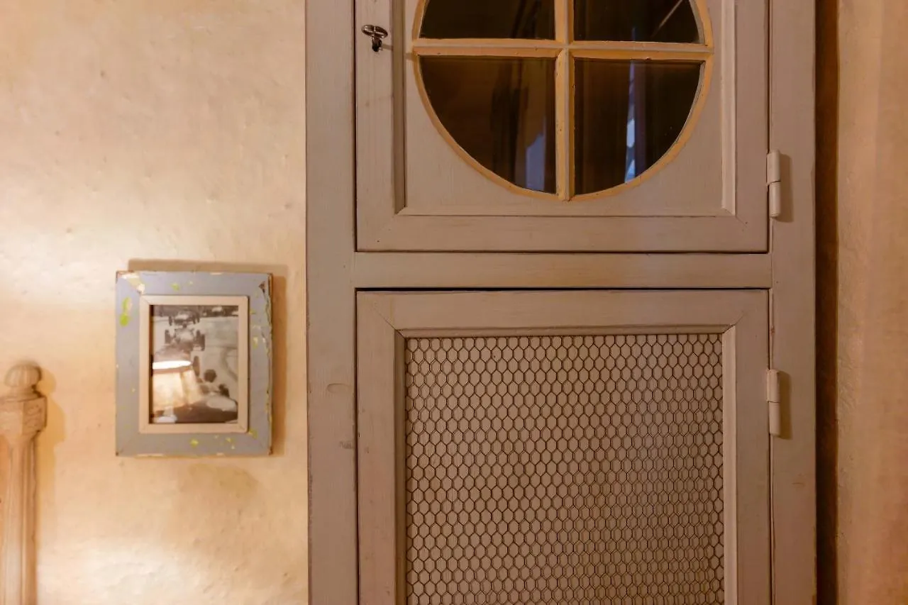Guest house Gallery Guesthouse Bologna Italy