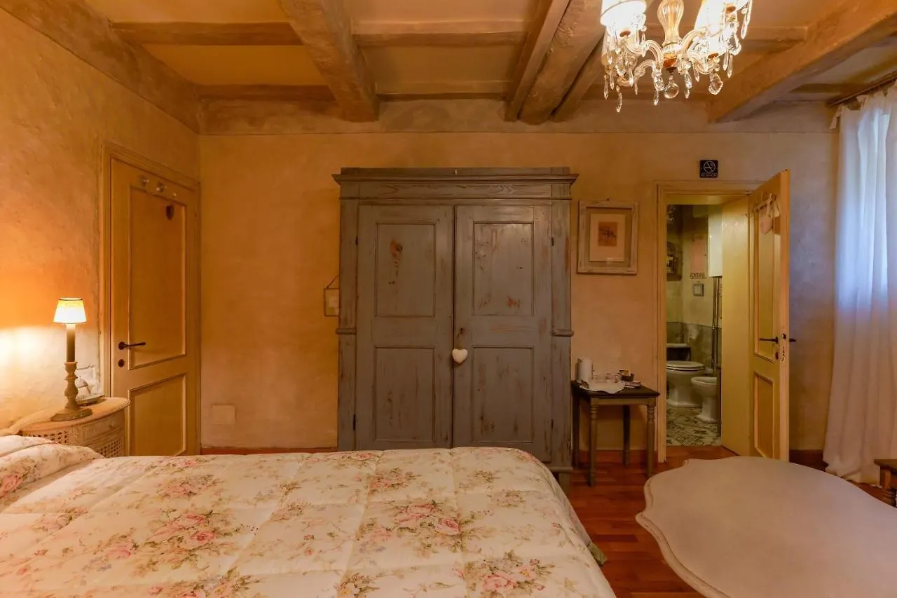 Guest house Gallery Guesthouse Bologna Italy
