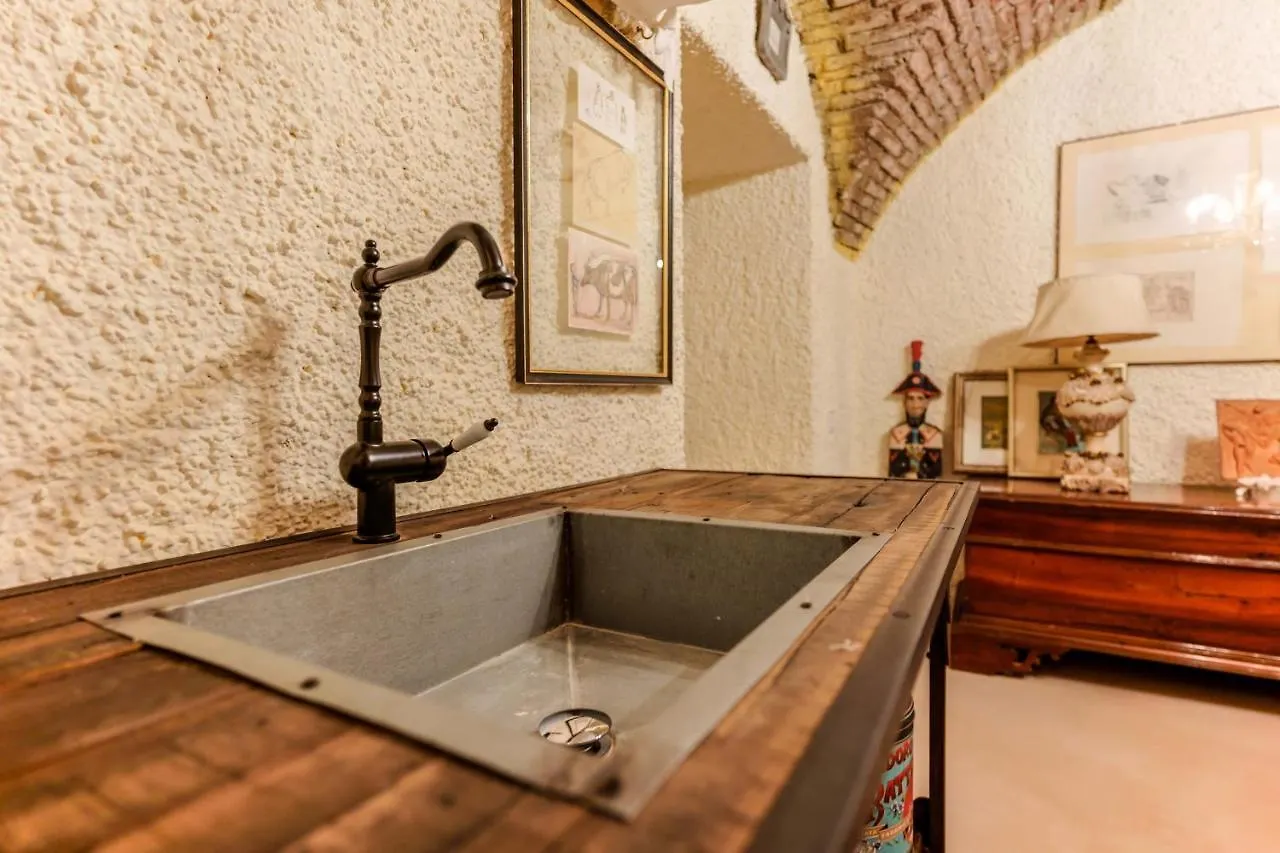 Gallery Guesthouse Bologna